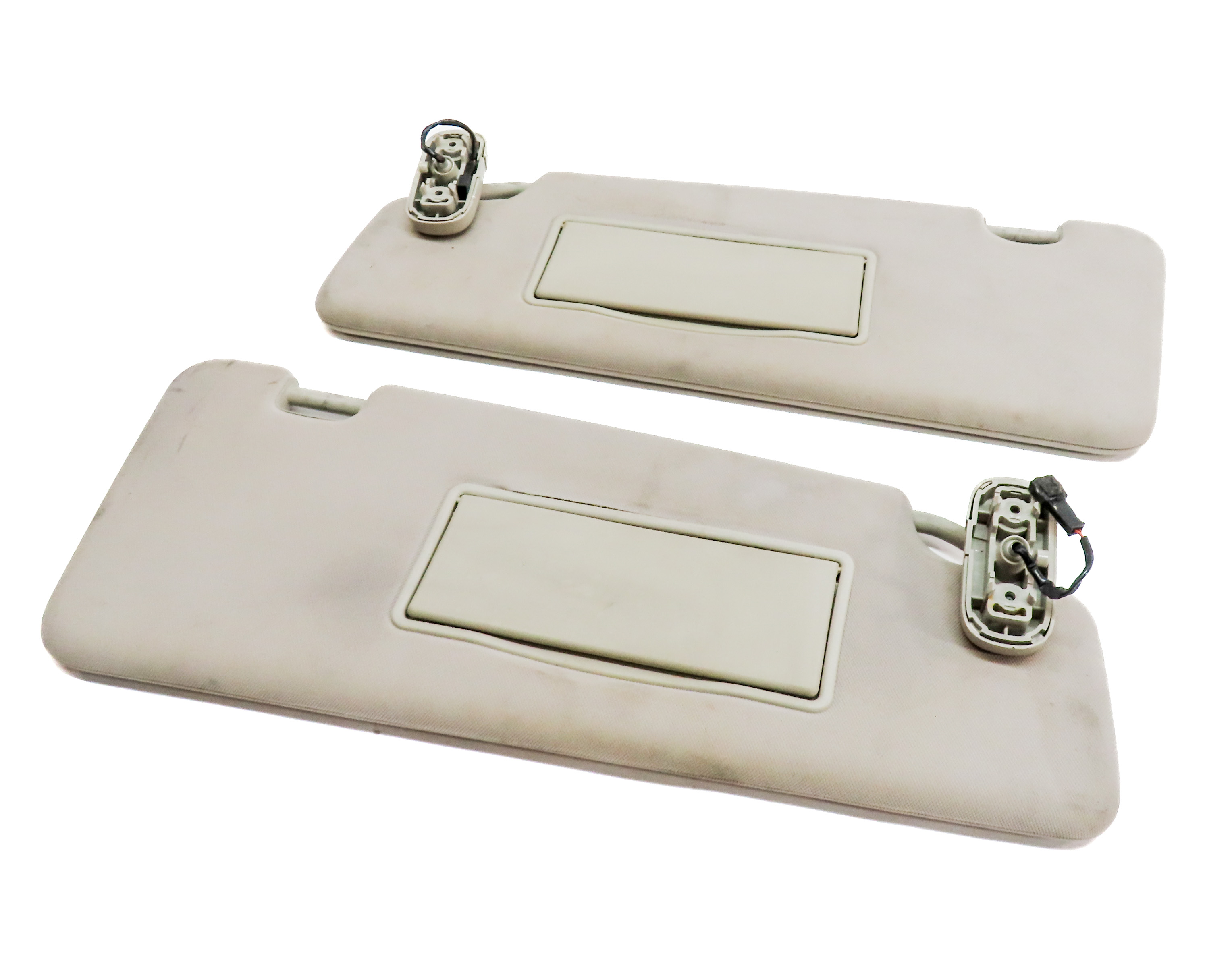 10-16 LAND ROVER LR4 - FRONT LEFT & RIGHT SUNVISOR SUN VISOR SET (Beige) — exact item pictured